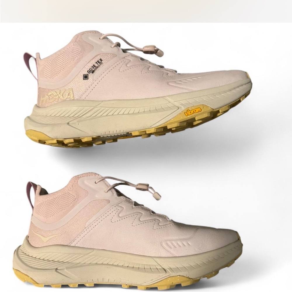 HOKA Transport Goretex Shoes size 8.5 color Cosmic Pearl. Look new !